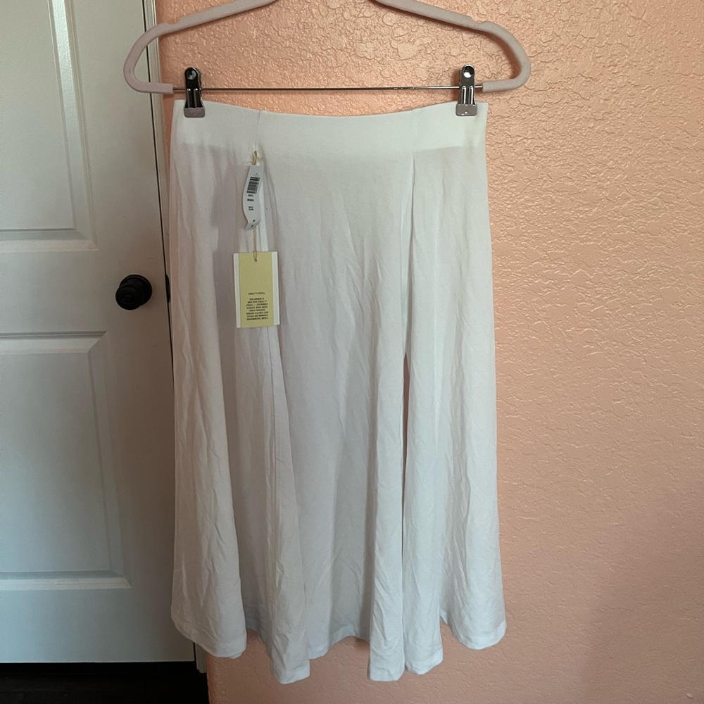 White beach skirt